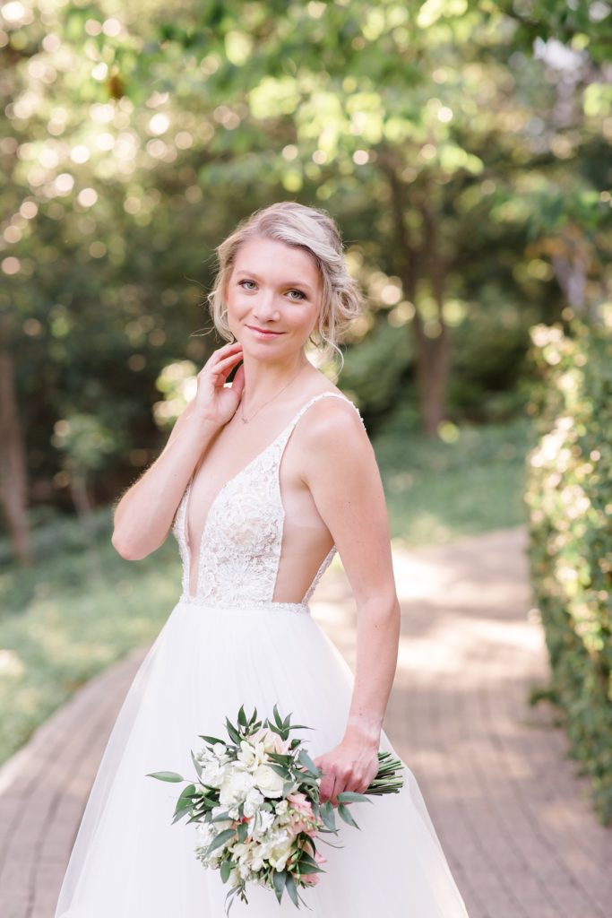 Courtney Bosworth Photography photographs young bride at Arlington Hall at Lee Park