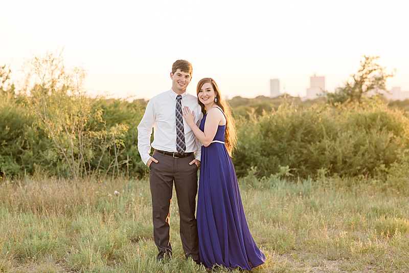 Courtney Bosworth Photography photographs sunset engagement portraits in Texas