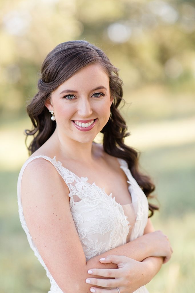 bridal portraits at Mae's Ridge with TX wedding photographer Courtney Bosworth Photography