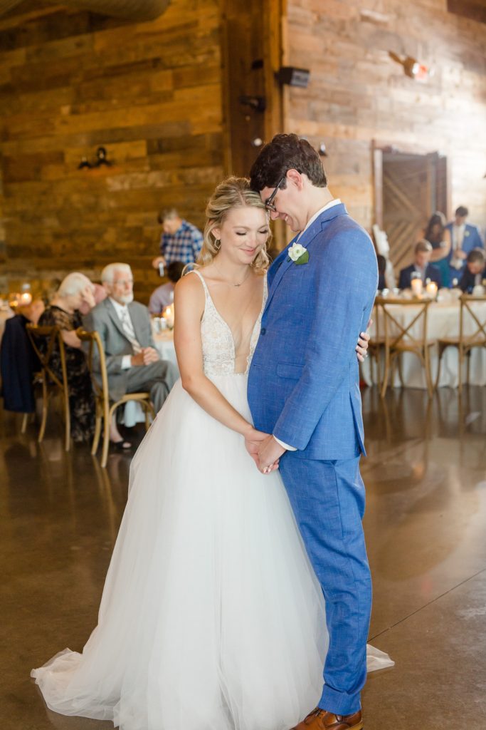 romantic bride and groom's first dance at Stone Crest Venue