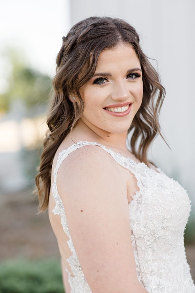 bridal portraits at The Wildflower in Texas