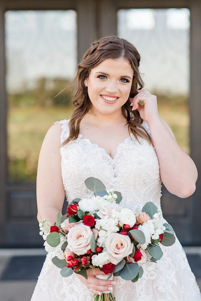 Texas bride poses for bridal portraits 