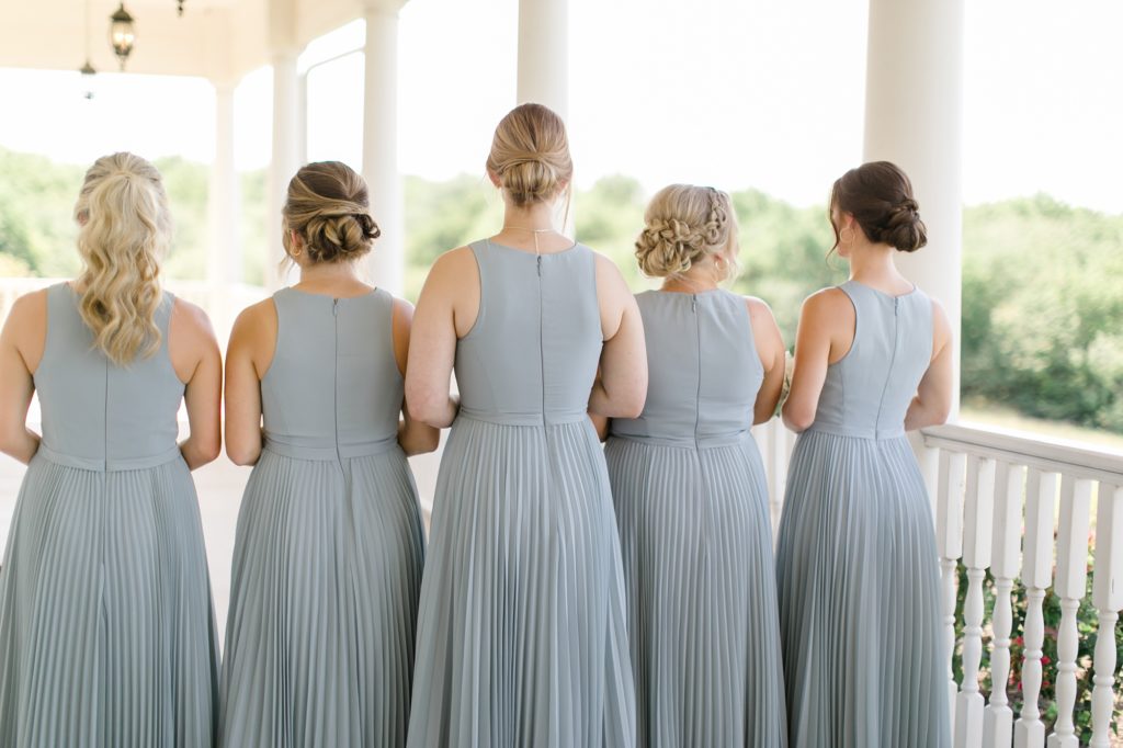 bridesmaids wait to see bride for the first time