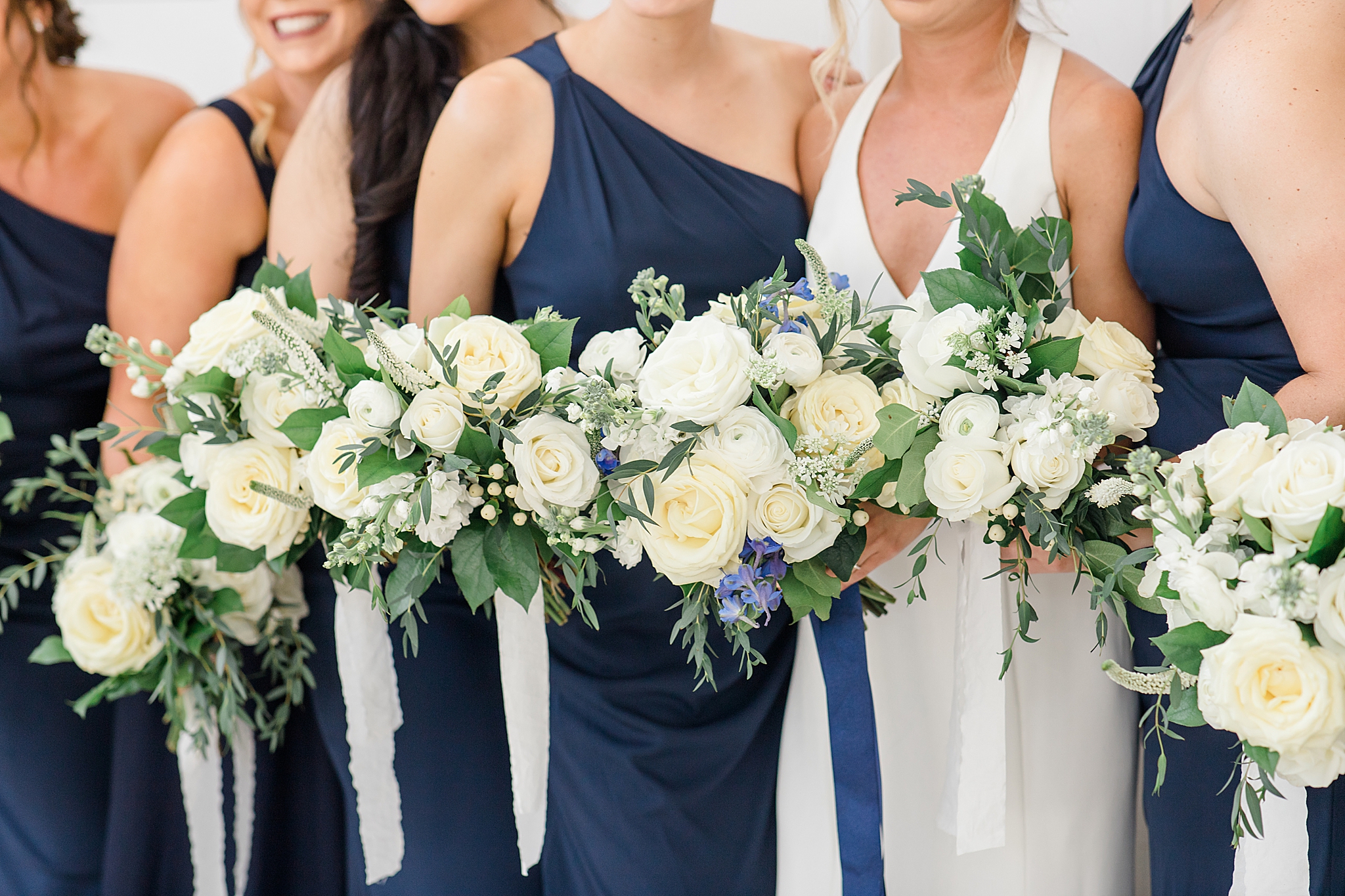Dallas TX wedding flowers with navy blue ribbons