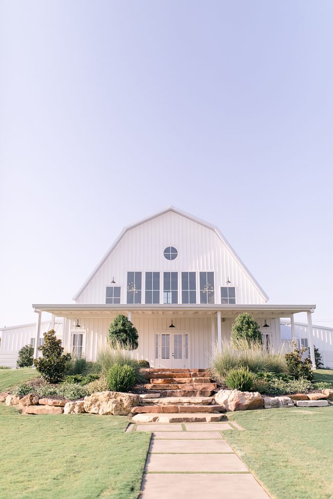 The Nest at Ruth Farms photographed by Texas wedding photographer Courtney Bosworth Photography