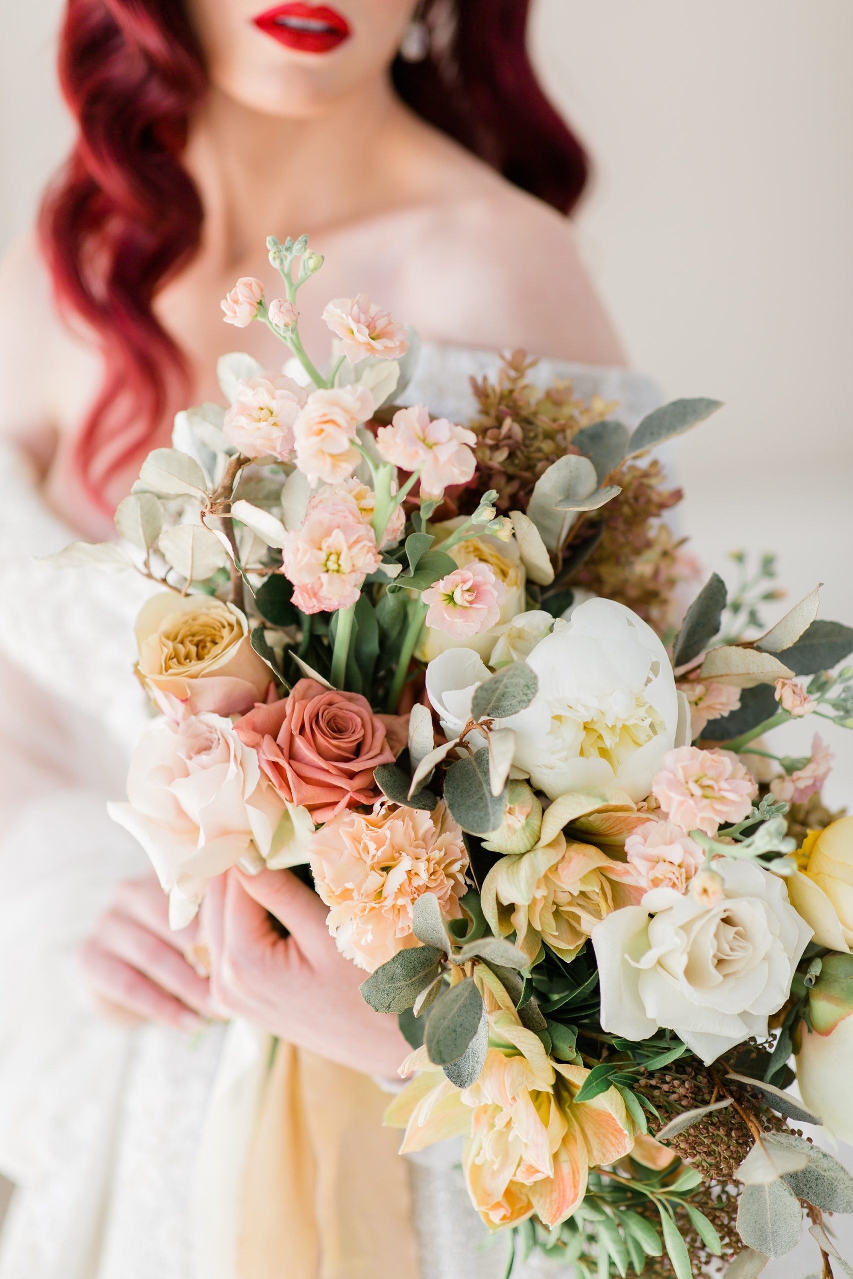 florals with ivory and pink details for Brighton Abbey Styled Shoot