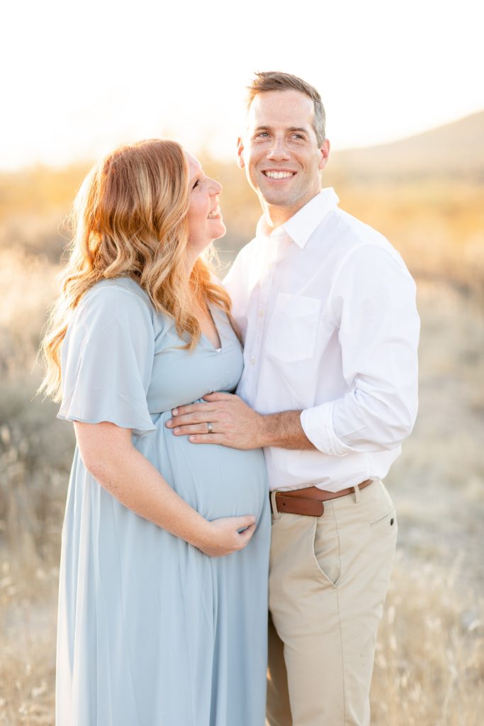 desert maternity session with Amy & Jordan Photography
