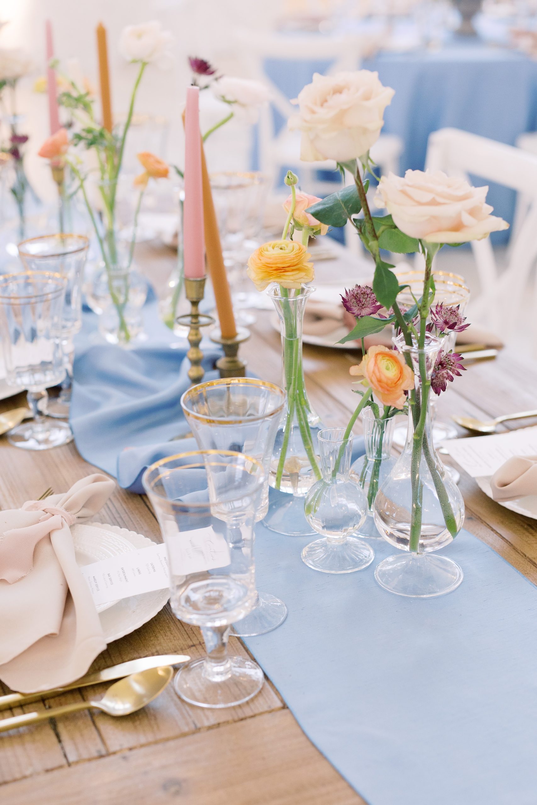 details for centerpieces with wildflowers