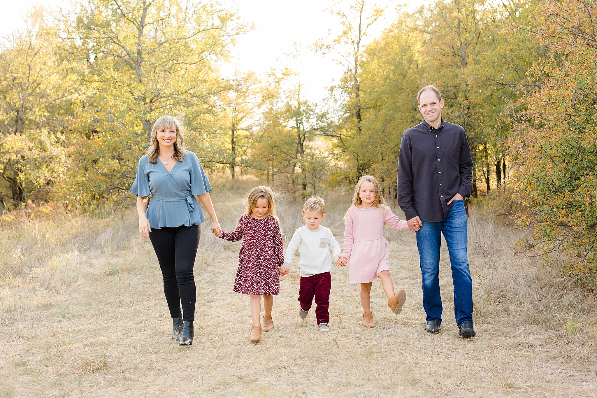 family session with three kids at Murrell Park