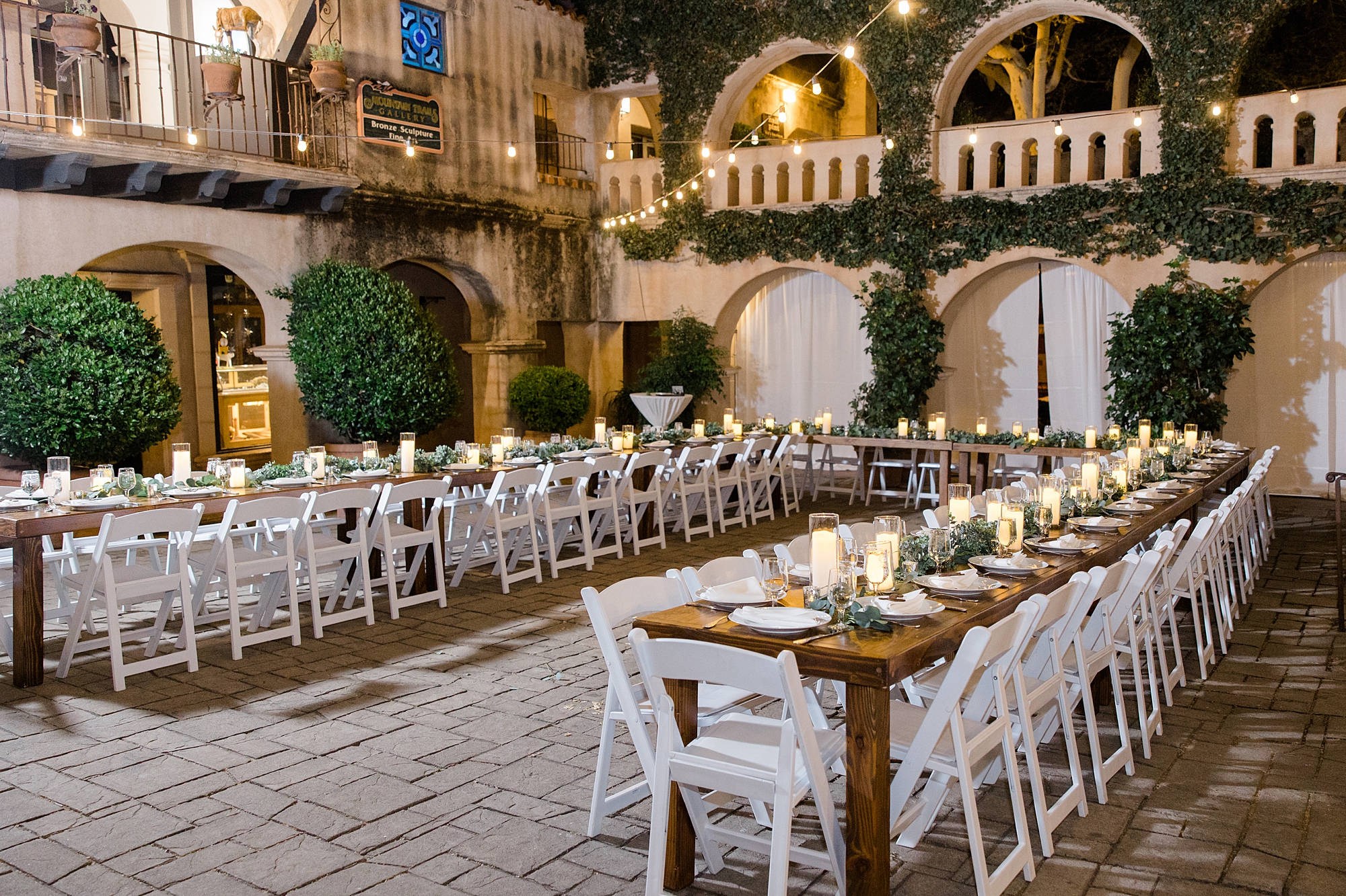 courtyard wedding reception with candlelight at Tlaquepaque