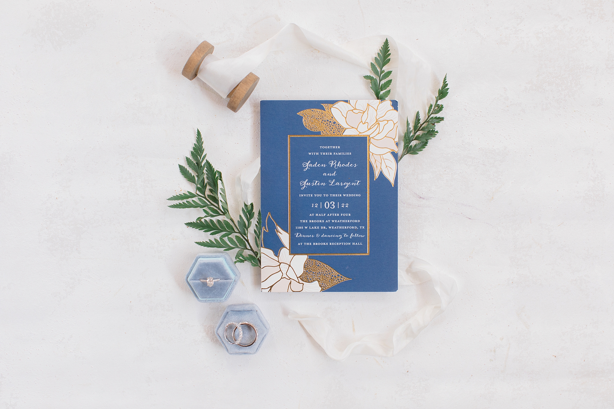 navy and gold invitation for winter wedding 